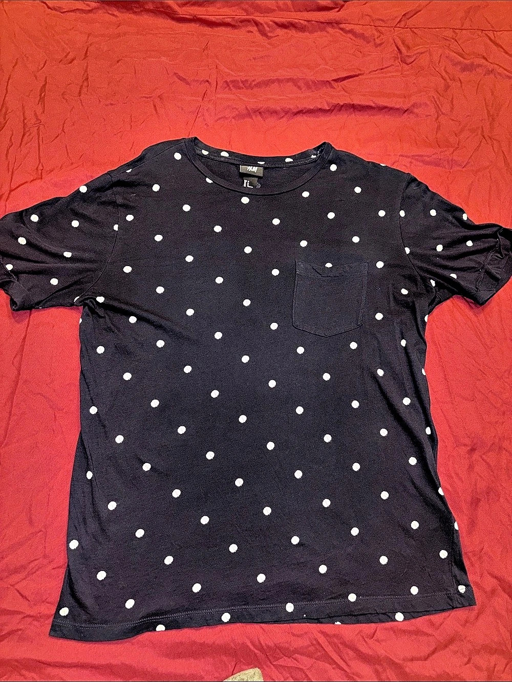 H&M Polka Dot Pocket Tee in Black & White Size Large
